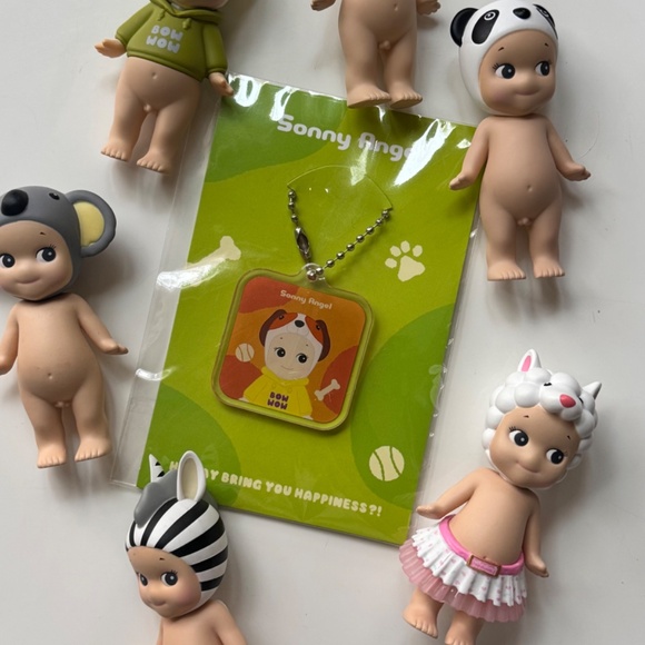 Sonny Angel Dachshund Dog Time Series Acrylic Key Ring Key Chain Never Opened - Picture 5 of 5